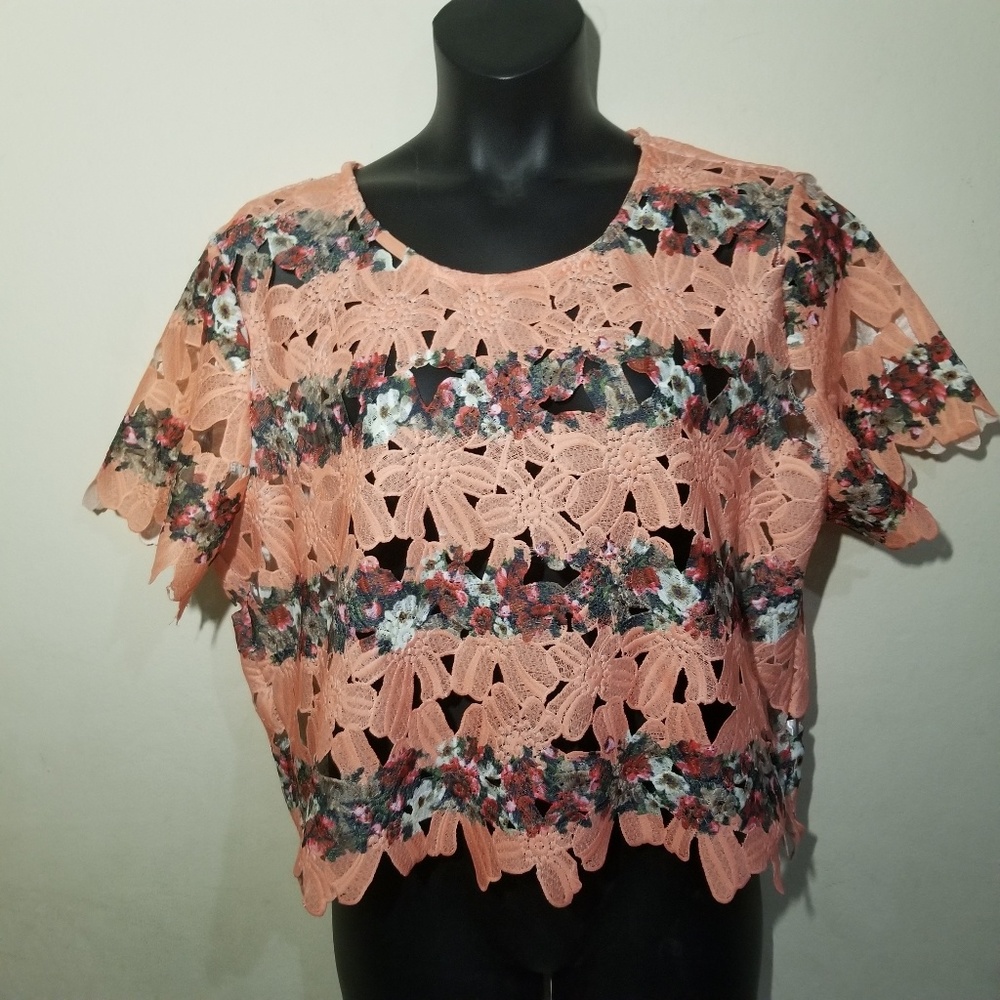 Katia Top Blouse Size XXL Peachy Color Open Lace